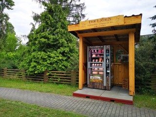 Frischeautomat Weidelandfarm am Riebener See