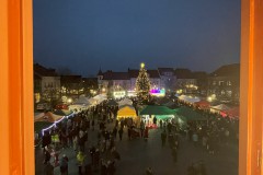 Jüterboger Weihnachtsmarkt mit Blick auf den Marktplatz, Foto: Stadtmarketing Jüterbog, Lizenz: Stadt Jüterbog